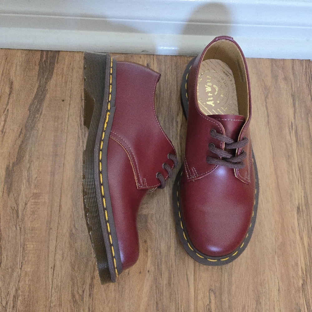 1461 Dr. Marten Women 6 Vintage Made in England Leather Oxford Red Shoes 112025 - Picture 5 of 10